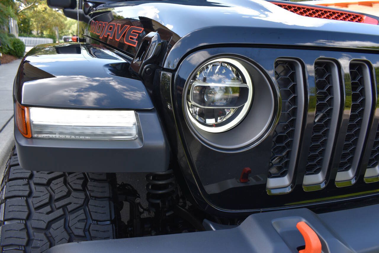 Used 2020 Jeep Gladiator Mojave AWD/4WD image 45