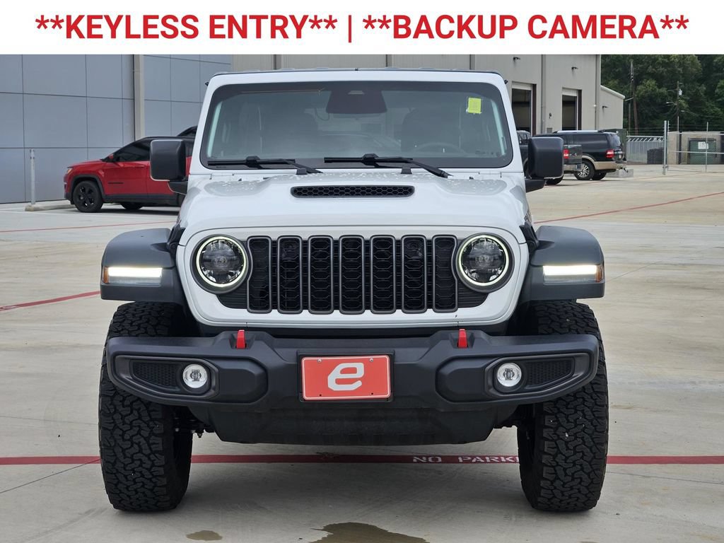 Used 2026 Jeep Wrangler Unlimited Rubicon AWD/4WD image 2