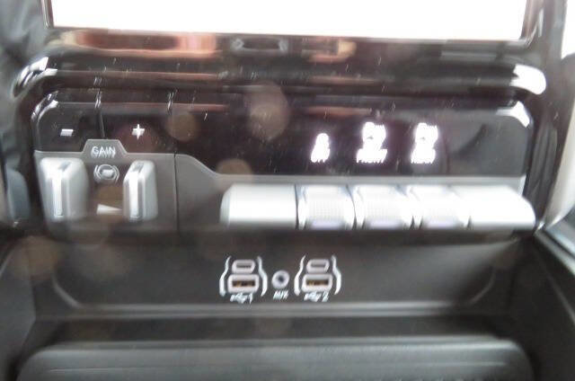 Used 2026 RAM 1500 Laramie w/ Off Road Group AWD/4WD image 21