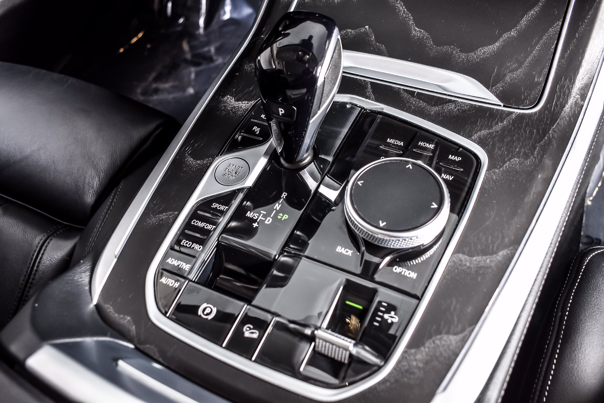 Used 2022 BMW X7 xDrive40i w/ Premium Package AWD/4WD image 26