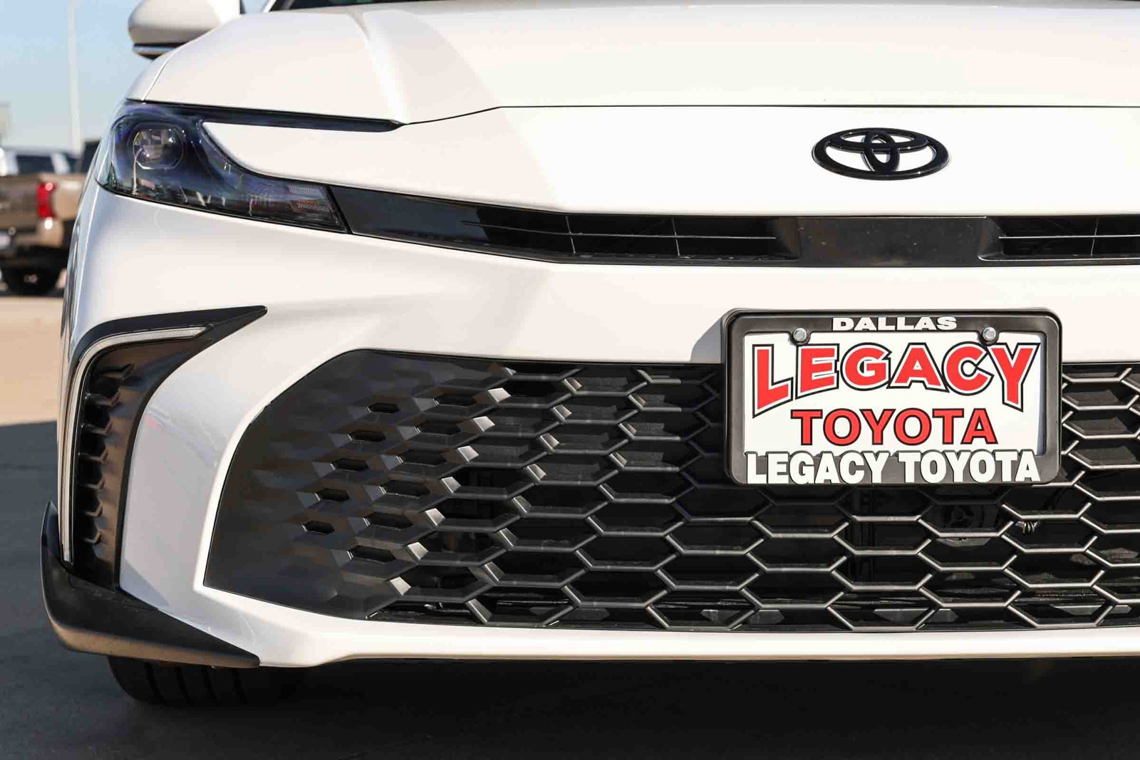 New 2026 Toyota Camry SE w/ Convenience Package FWD image 10