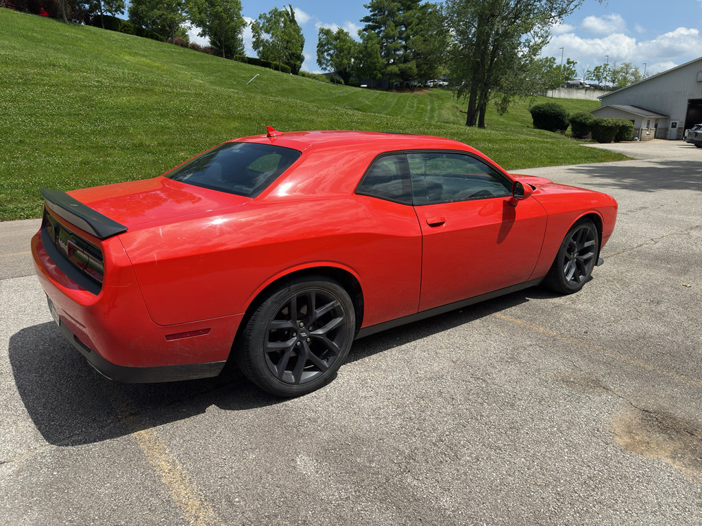 Used 2019 Dodge Challenger GT w/ Driver Convenience Group RWD image 5