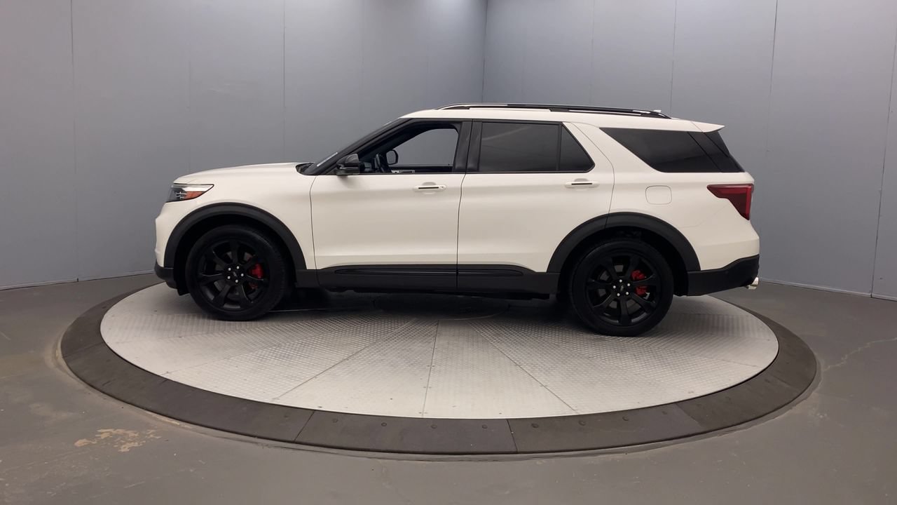 Used 2020 Ford Explorer ST w/ ST Street Pack AWD/4WD image 2