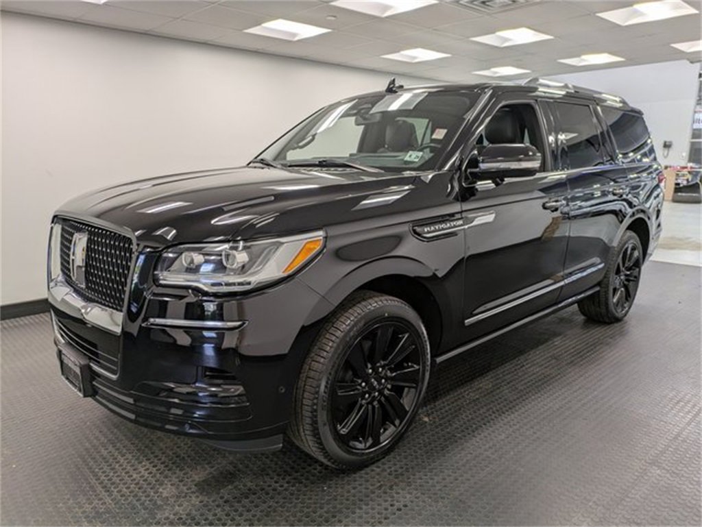 Used 2022 Lincoln Navigator Reserve