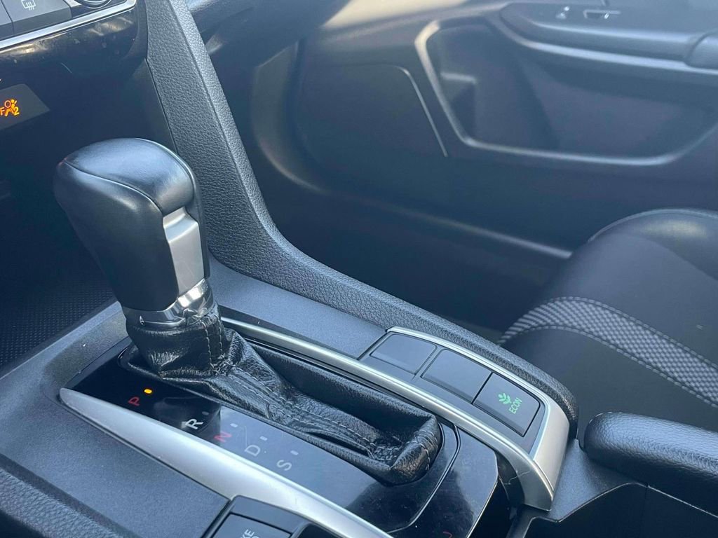 Used 2020 Honda Civic Sport image 28