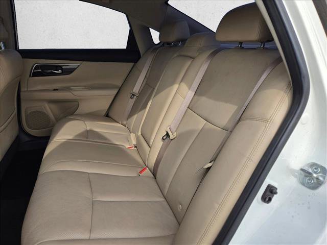 Used 2015 Nissan Altima 3.5 SL image 19