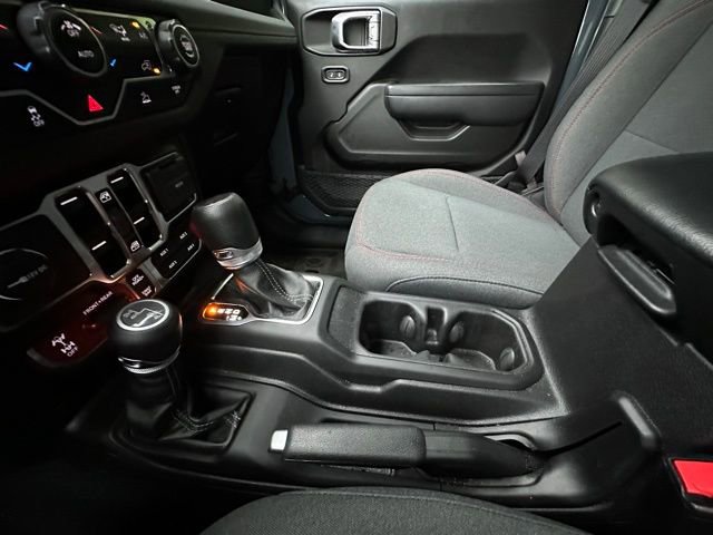 Used 2024 Jeep Wrangler Unlimited Rubicon image 27