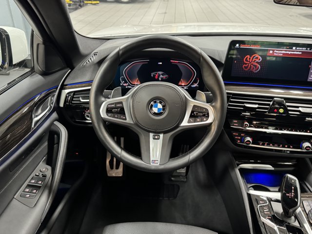 Used 2023 BMW 530i xDrive w/ M Sport Package AWD/4WD image 15
