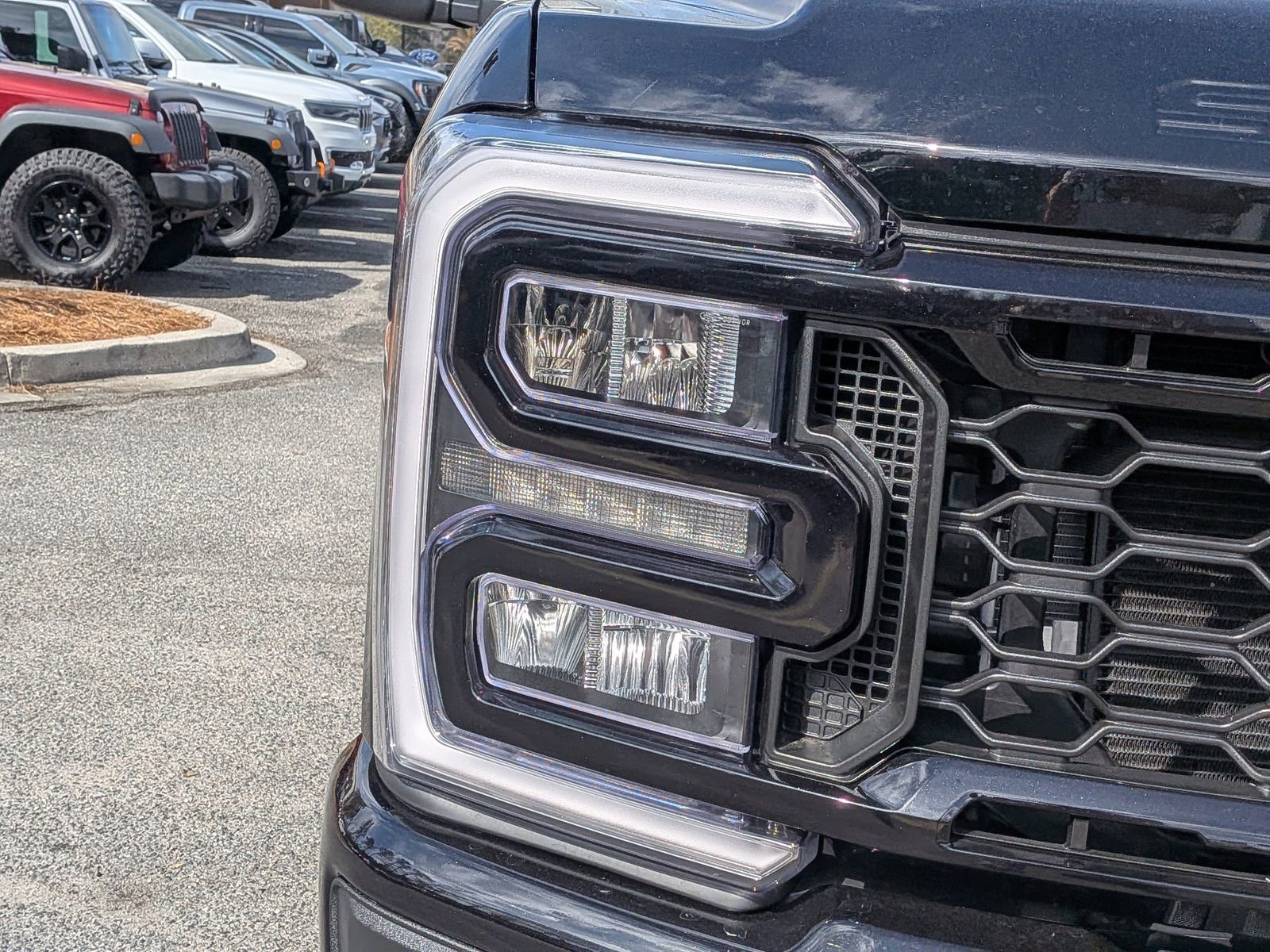 Certified 2026 Ford F250 Lariat w/ Black Appearance Package image 11