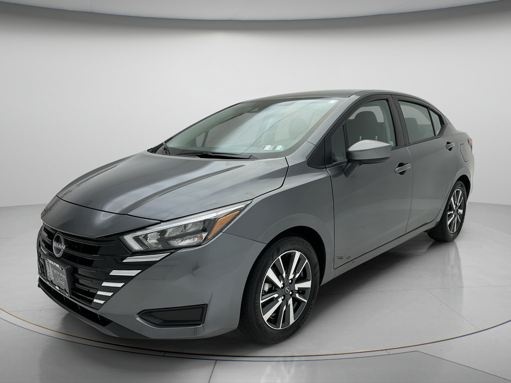 Used 2025 Nissan Versa SV FWD image 3