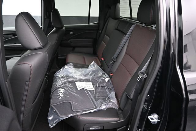 New 2026 Honda Ridgeline Black Edition image 12