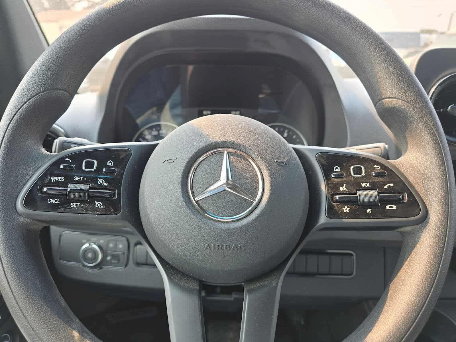 Used 2024 Mercedes-Benz Sprinter 3500 image 14
