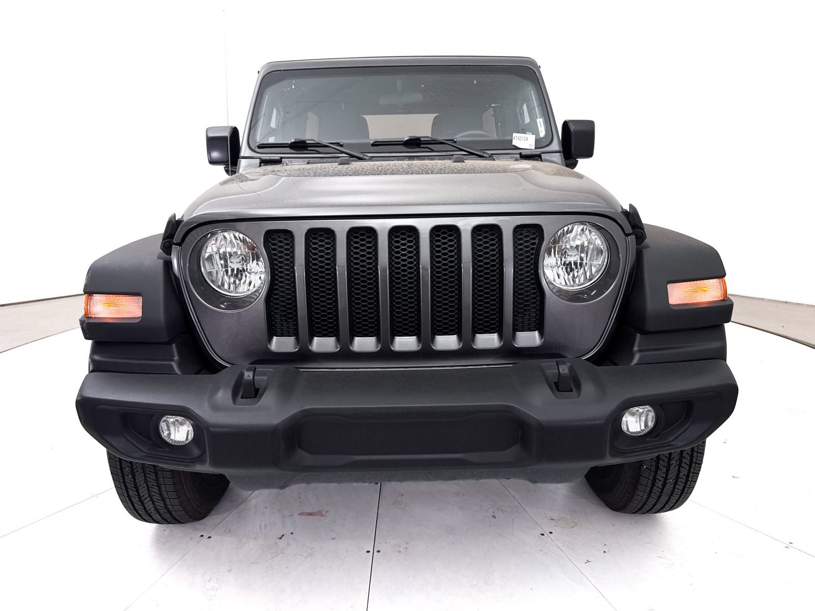 Used 2018 Jeep Wrangler Unlimited Sport AWD/4WD image 2