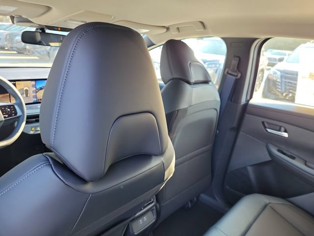 New 2026 Nissan Leaf SV+ w/ Floor Mat Package (SV+) FWD image 10