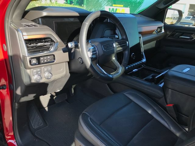 Certified 2025 GMC Yukon Denali w/ Sun & Power Step Package AWD/4WD image 31
