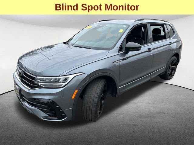 Used 2023 Volkswagen Tiguan SE R-Line AWD/4WD image 5