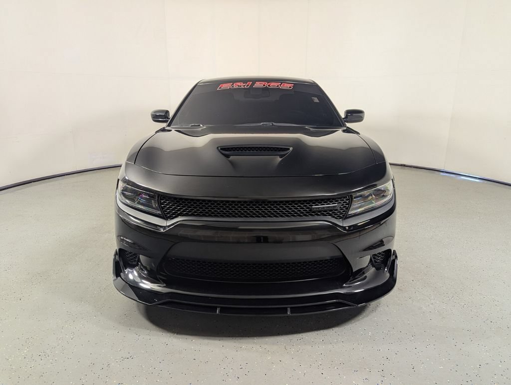 Used 2023 Dodge Charger R/T RWD image 2