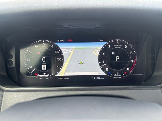 Used 2019 Land Rover Range Rover Velar R-Dynamic SE image 16