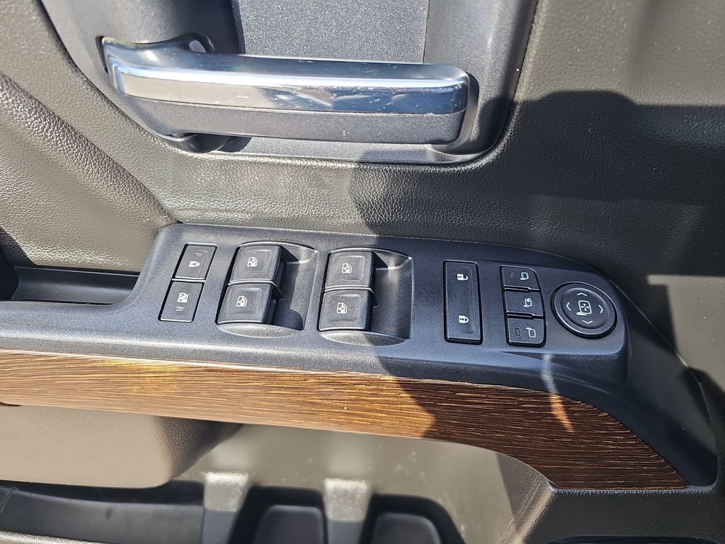 Used 2018 GMC Sierra 2500 Denali w/ Duramax Plus Package image 27