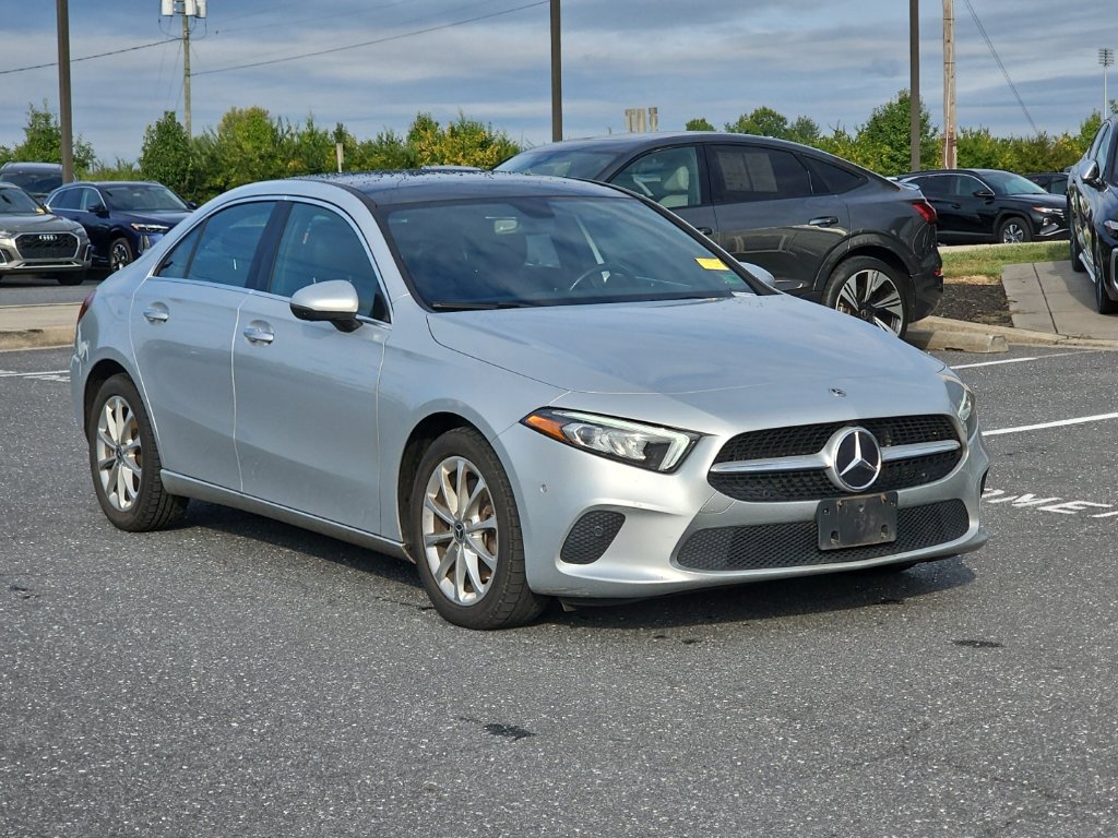 Used 2021 Mercedes-Benz A 220 4MATIC image 1