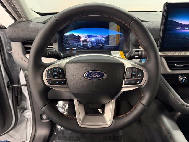 New 2026 Ford Explorer Active RWD image 13