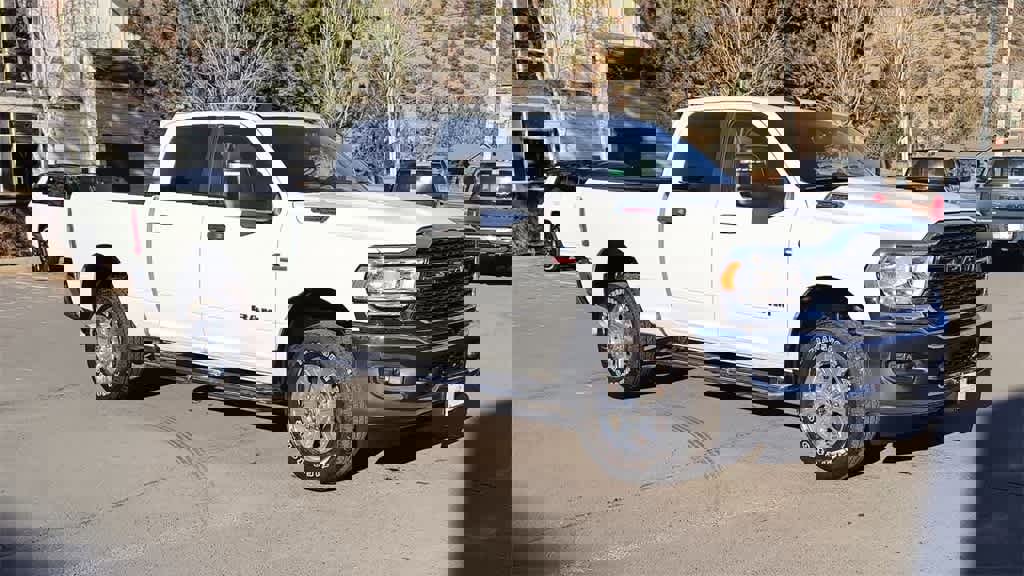 Used 2024 RAM 2500 Big Horn image 3