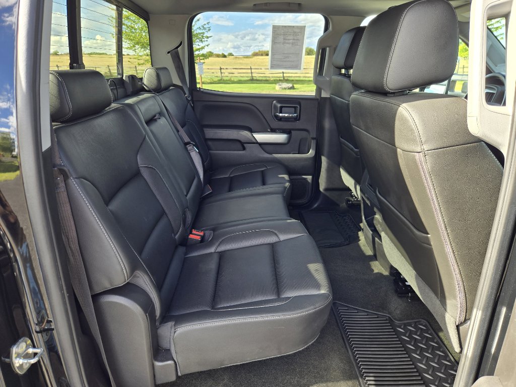 Used 2018 Chevrolet Silverado 3500 LTZ image 26