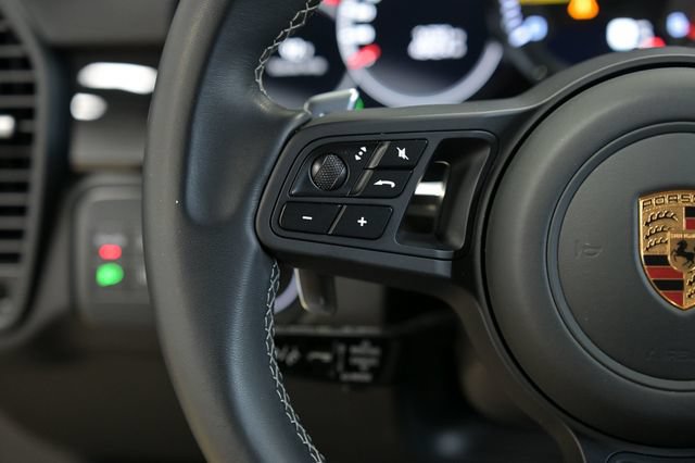 Used 2022 Porsche Cayenne Turbo GT AWD/4WD image 42