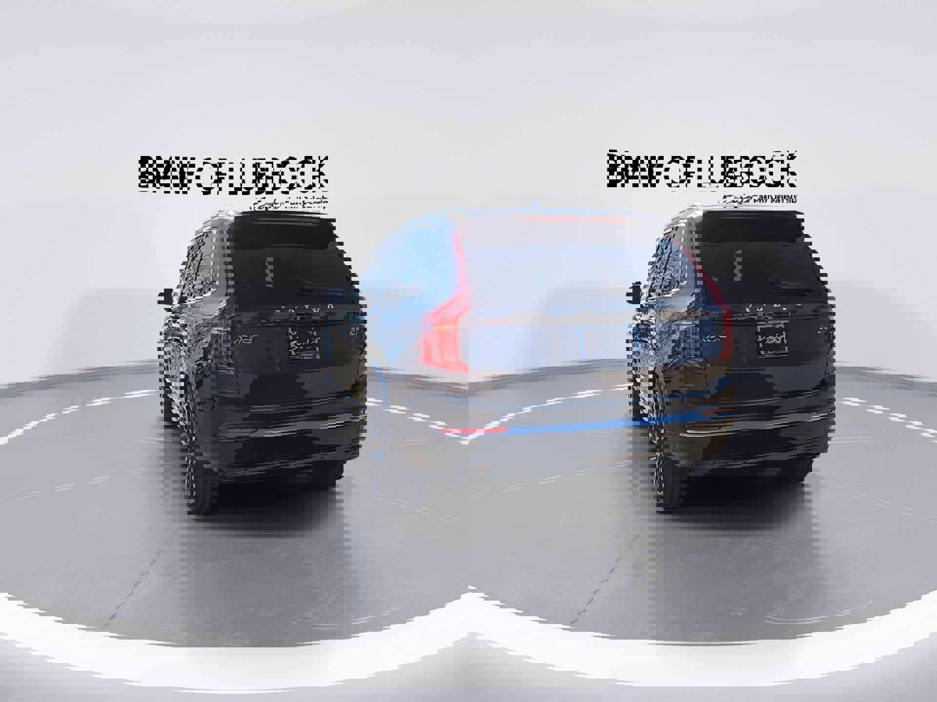 Used 2025 Volvo XC90 B5 Plus w/ Protection Package Premier image 7