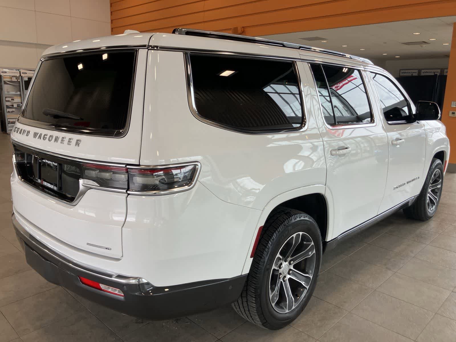 Used 2022 Jeep Grand Wagoneer Series I image 5