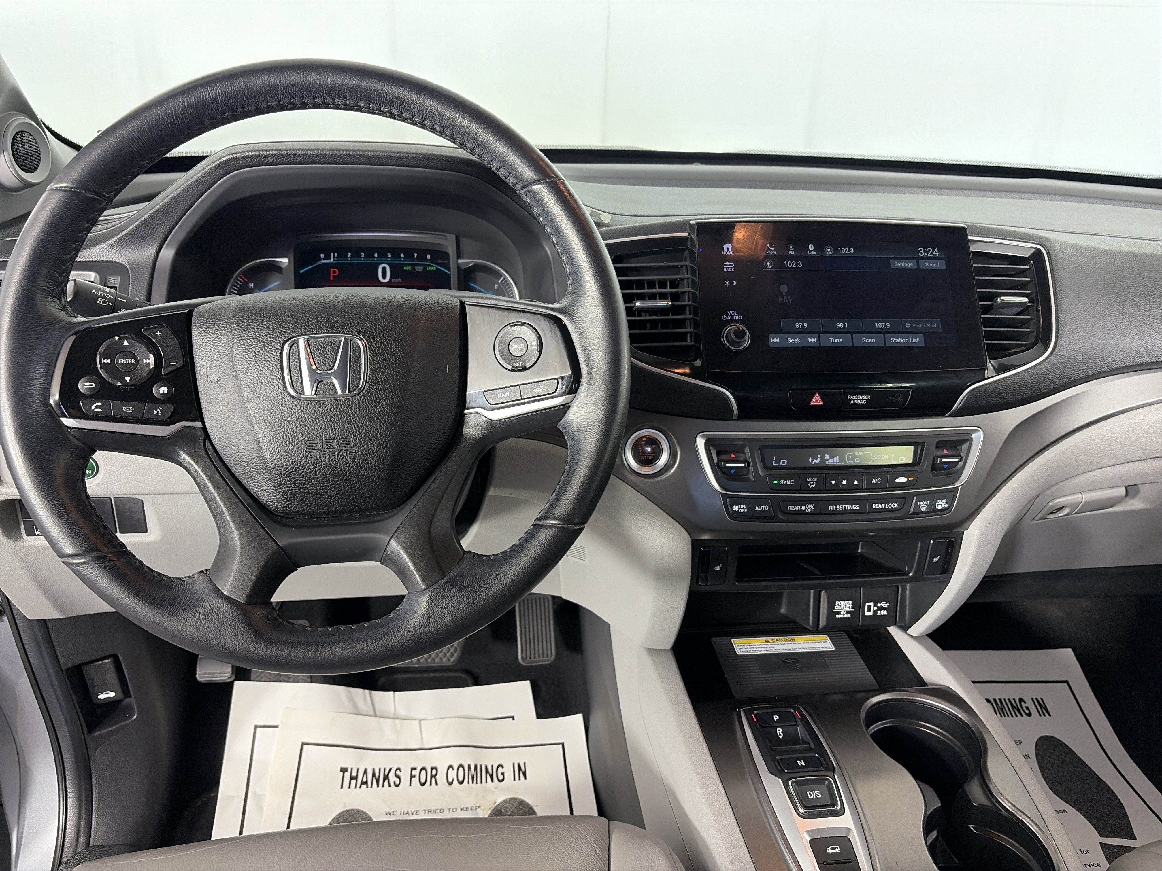Used 2022 Honda Pilot Special Edition image 3