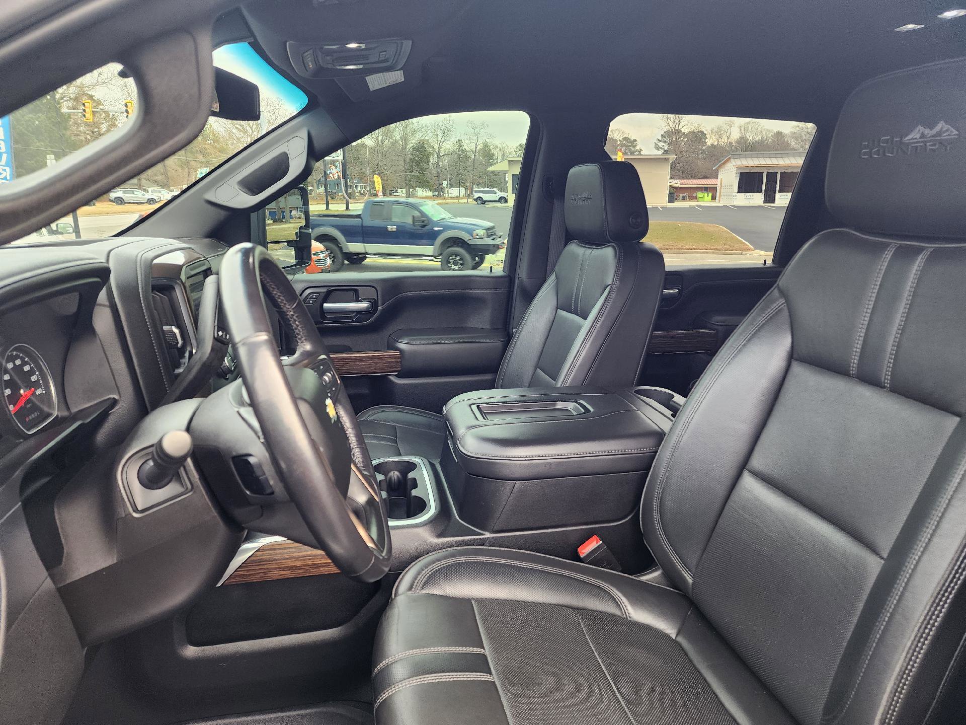 Used 2021 Chevrolet Silverado 2500 High Country image 10