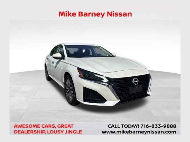 Used 2023 Nissan Altima 2.5 SV FWD image 1