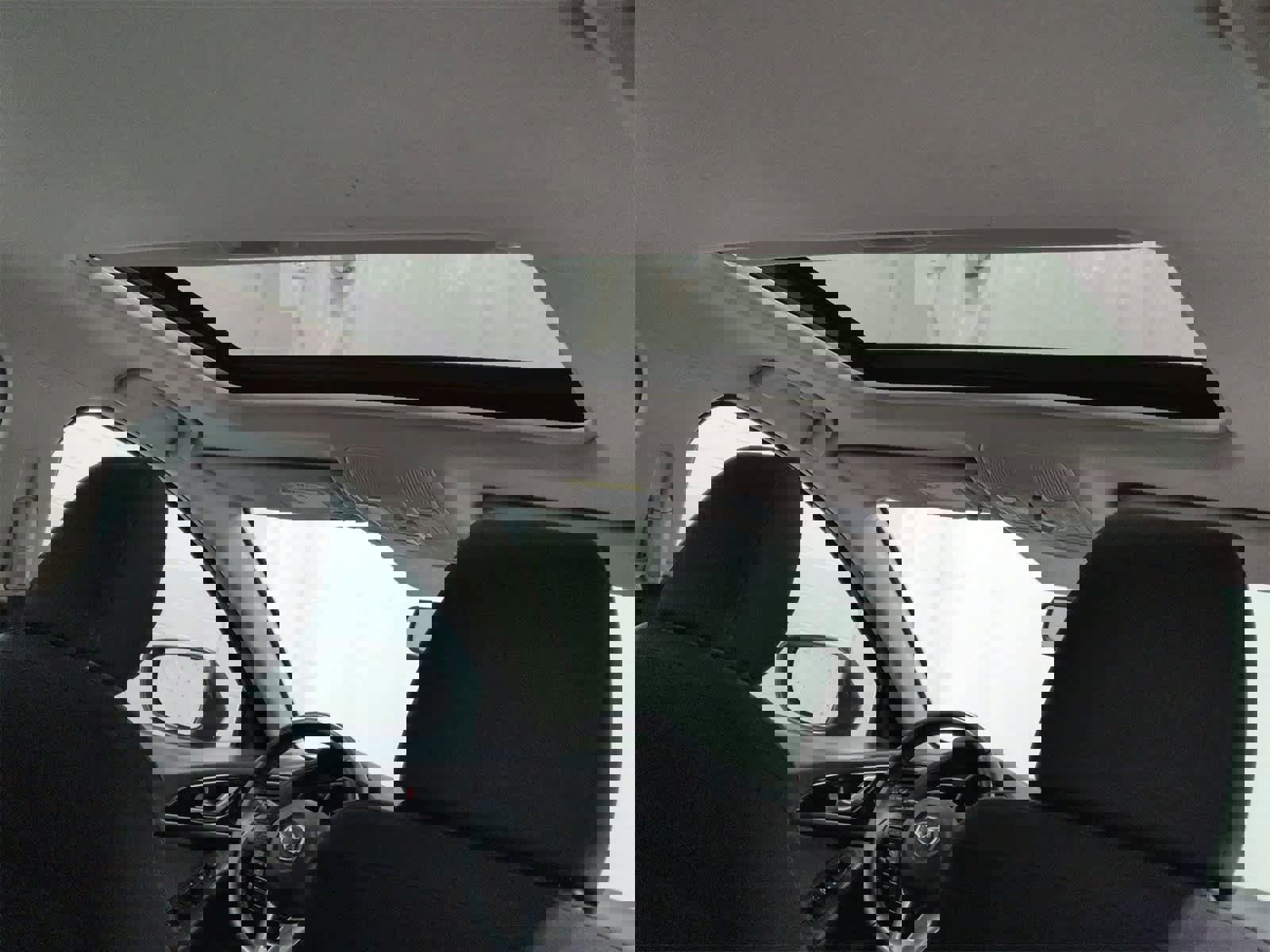 Used 2016 MAZDA MAZDA3 i Touring w/ Popular Equipment Package image 23