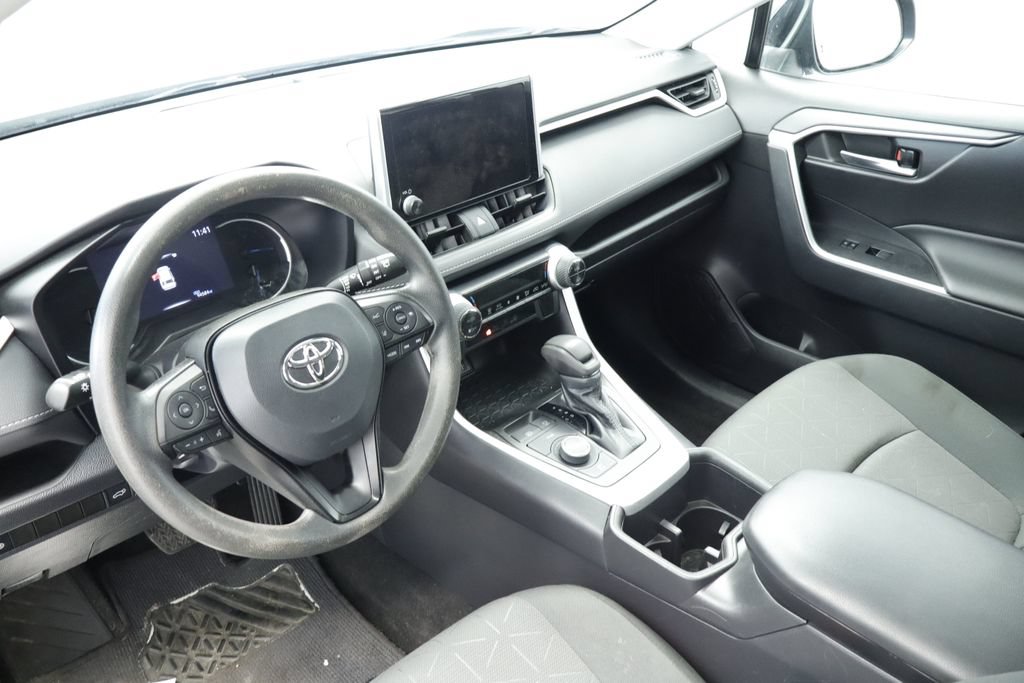 Used 2023 Toyota RAV4 XLE w/ Convenience Package AWD/4WD image 28