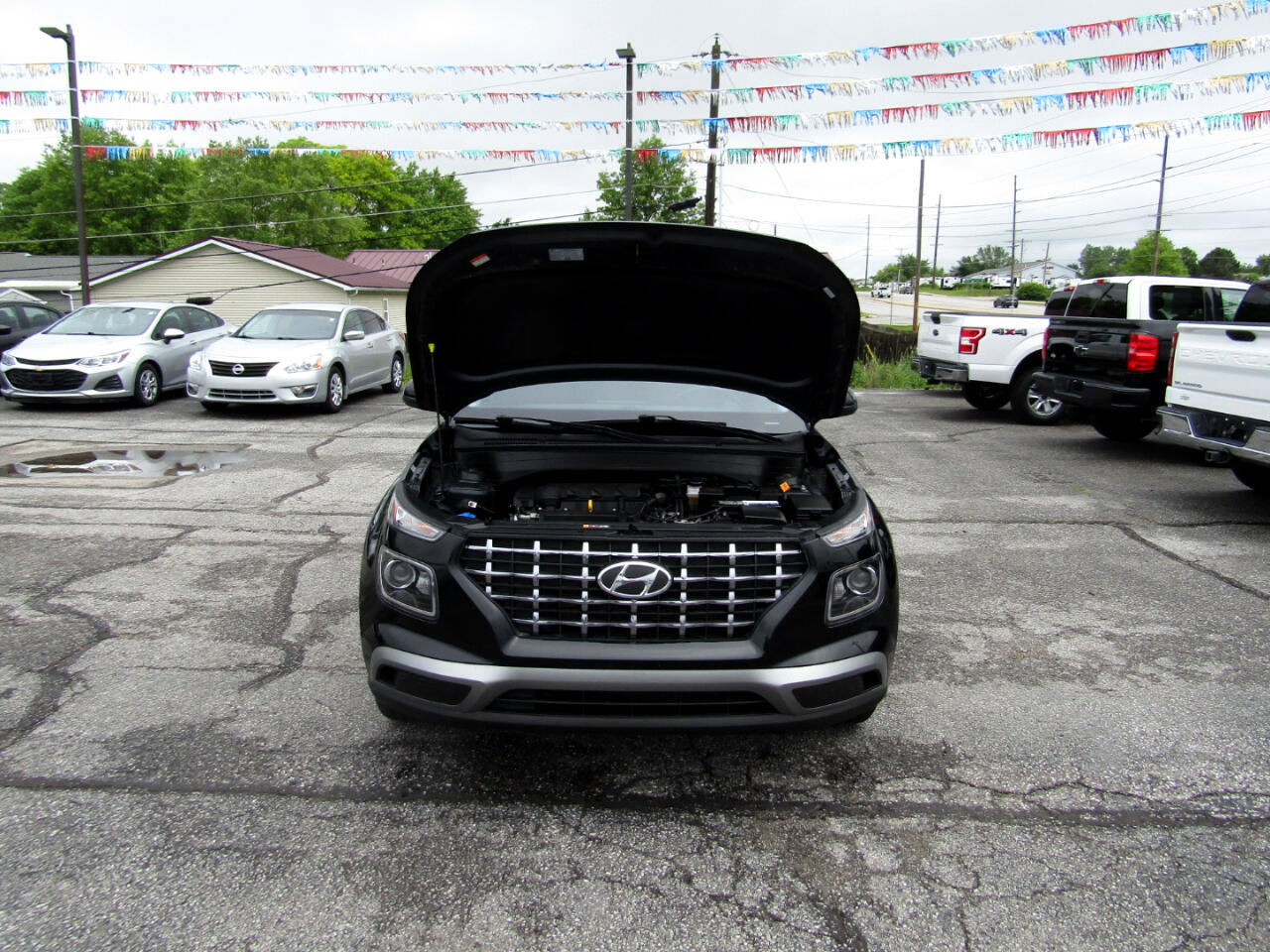 Used 2022 Hyundai Venue SEL image 29