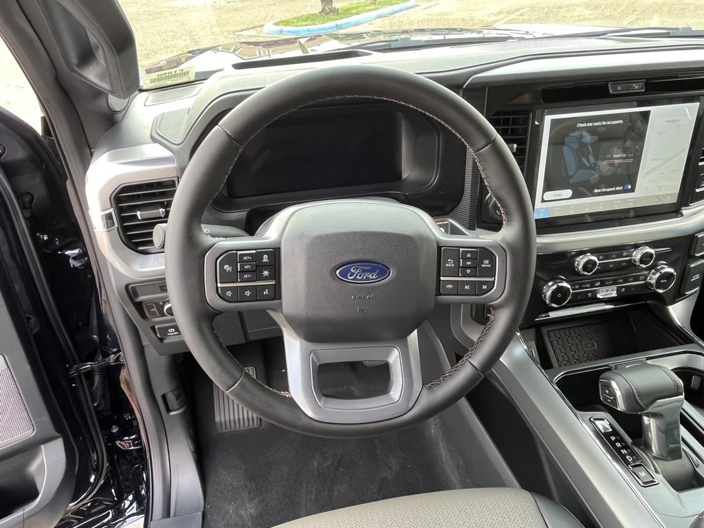 New 2025 Ford F150 Lariat w/ Equipment Group 502A High image 15