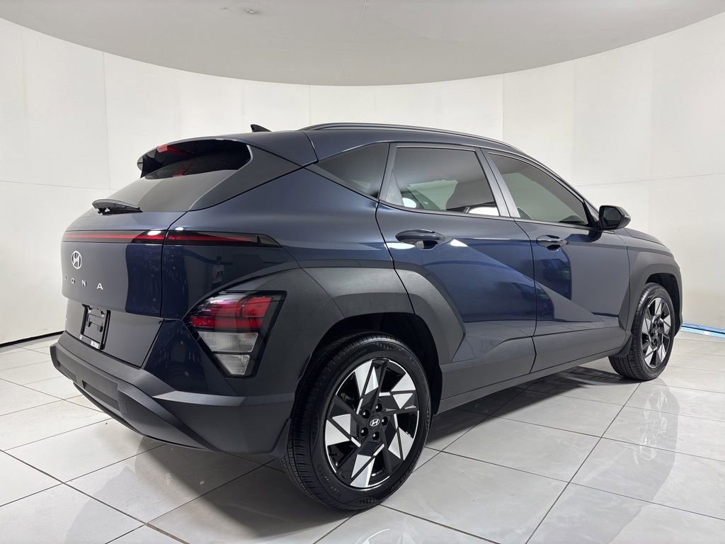 Certified 2025 Hyundai Kona SEL image 5