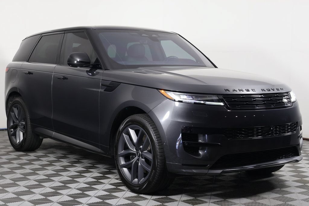 Used 2023 Land Rover Range Rover Sport SE Dynamic AWD/4WD image 3