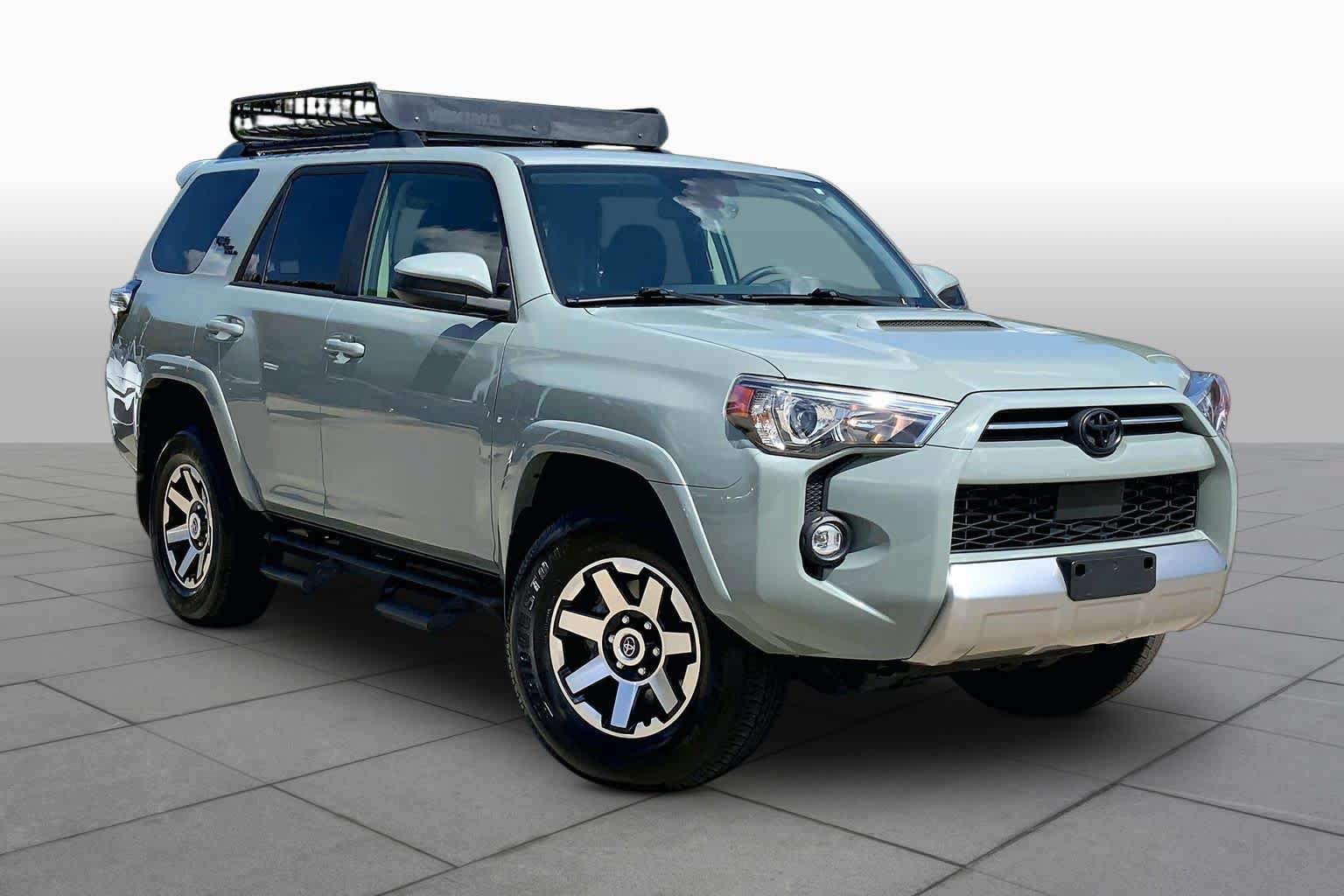 Used 2023 Toyota 4Runner TRD Off-Road AWD/4WD image 3