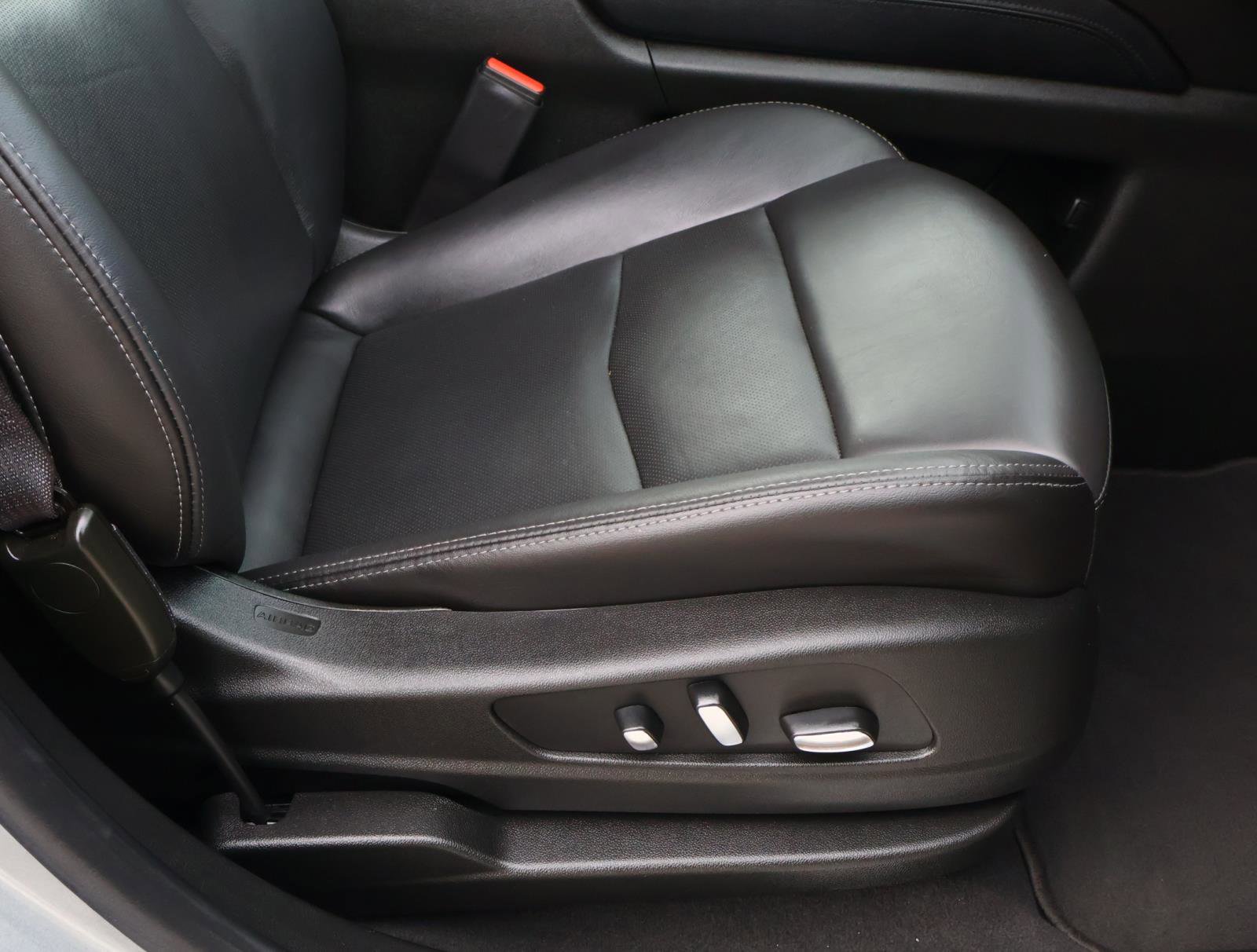 Used 2024 Cadillac XT5 Premium Luxury image 24