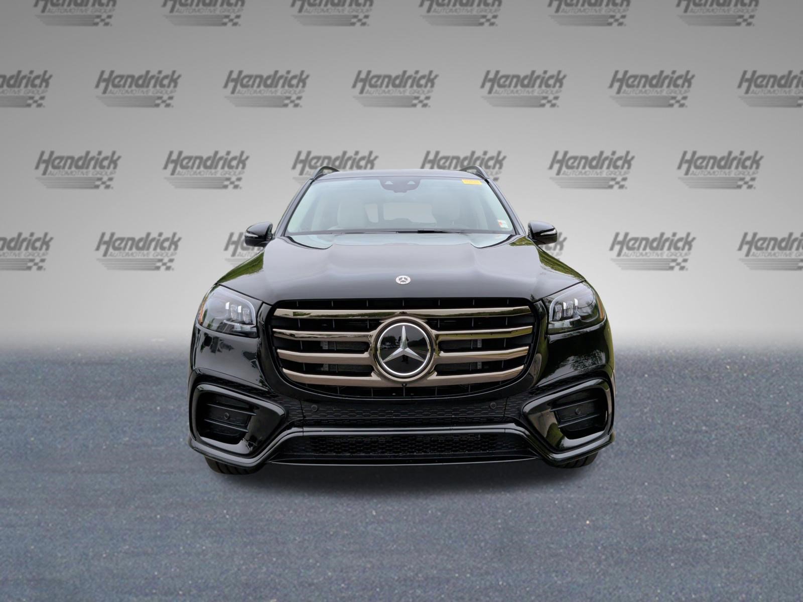 Used 2026 Mercedes-Benz GLS 450 4MATIC image 5
