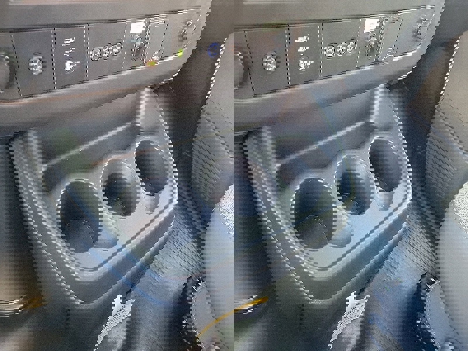 New 2025 GMC Savana 3500 w/ Power Convenience Package image 21