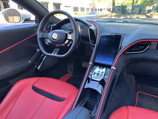 Used 2024 Ferrari Roma Spider image 42