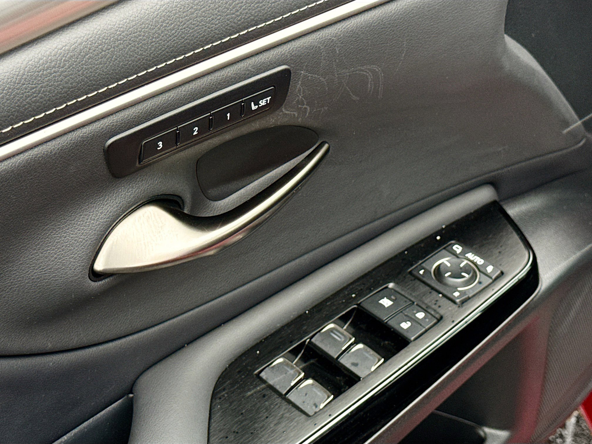 Certified 2023 Lexus ES 350 F Sport image 6