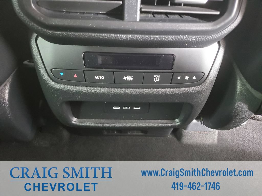 Used 2025 Honda Pilot EX-L image 34