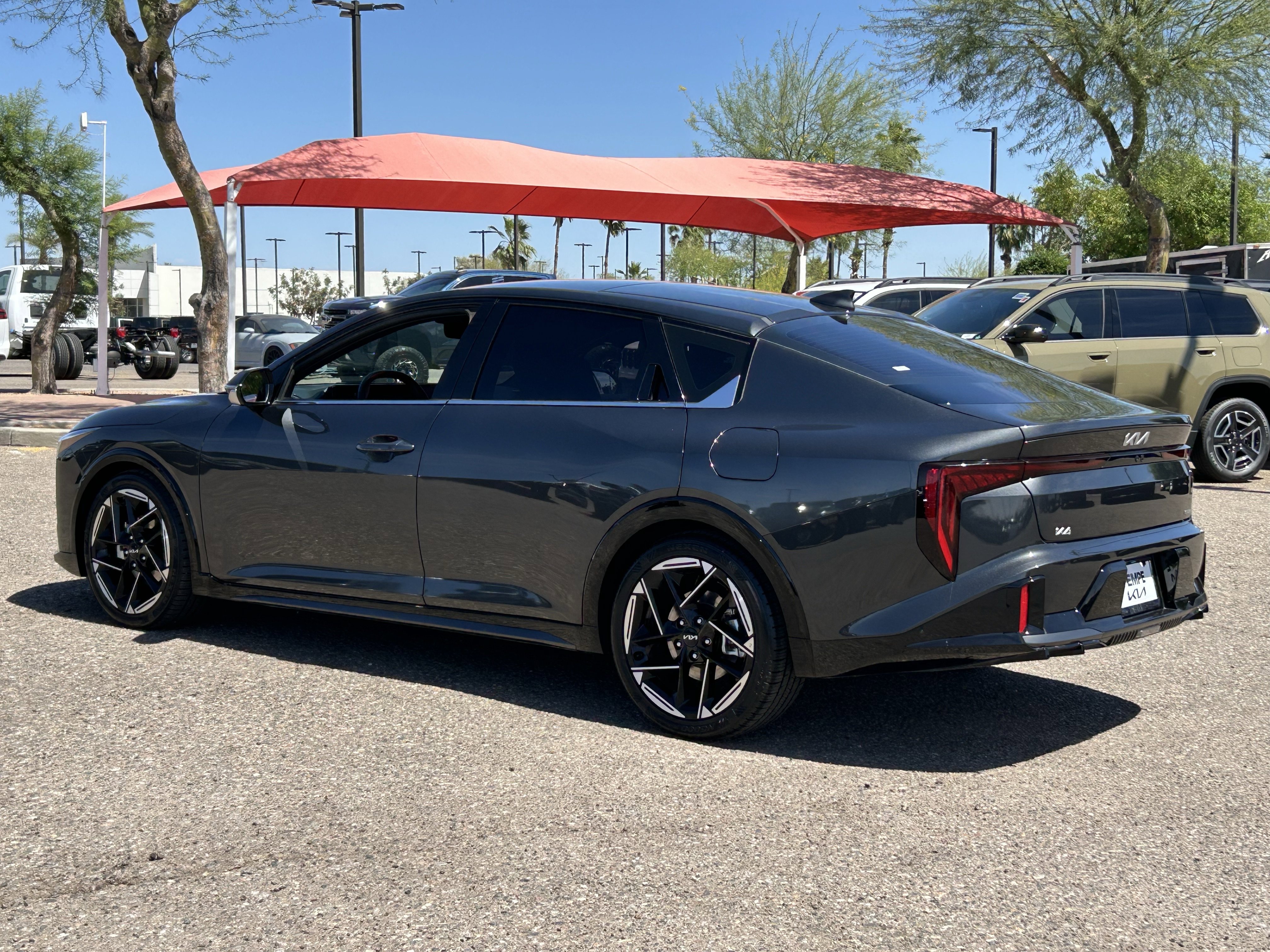 Used 2025 Kia K4 GT-Line w/ GT-Line Premium Package image 4