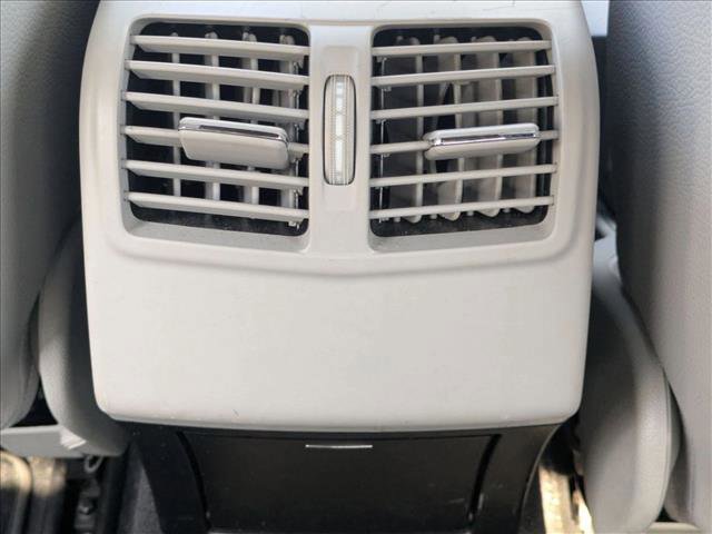 Used 2013 Mercedes-Benz E 350 Sedan image 18