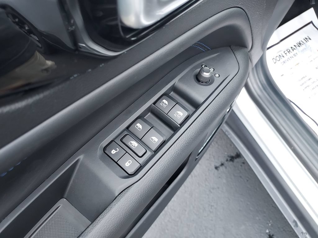 New 2026 Jeep Compass Latitude AWD/4WD image 11