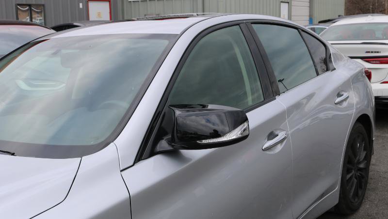 Used 2018 INFINITI Q50 Luxe w/ Essential Package (3.0T Luxe) image 3